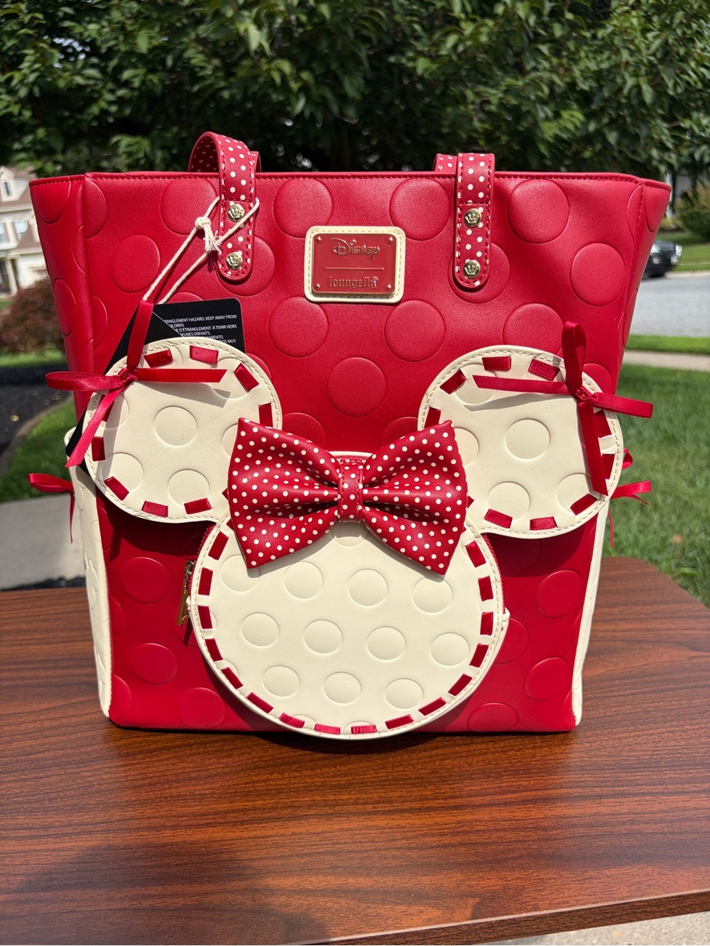 Loungefly Disney Minnie Mouse Rocks the Dots Coquette Tote Bag NWT